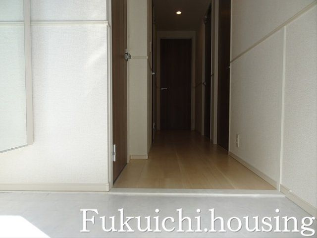 レジデンス桜樺の玄関