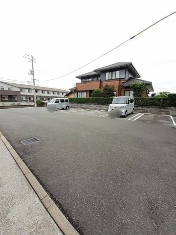 カーサプラシードの駐車場|カースペースがあります