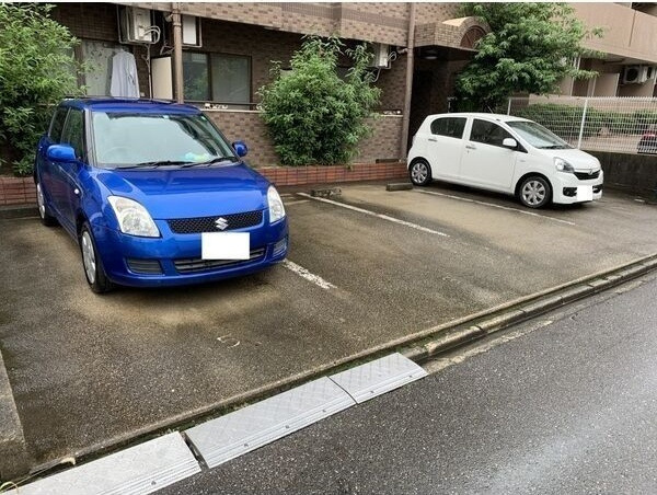 【駐車場】 | ユング桜山