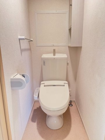 エルカーサⅡのトイレ|コンパクトで使いやすいトイレです