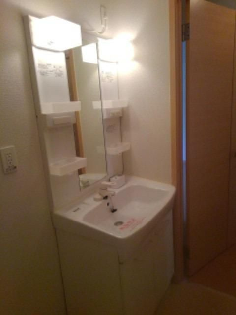 サニーヒル今津Ⅱの洗面所