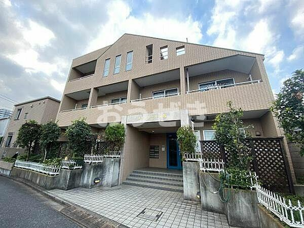 メゾンドール永塚の外観
