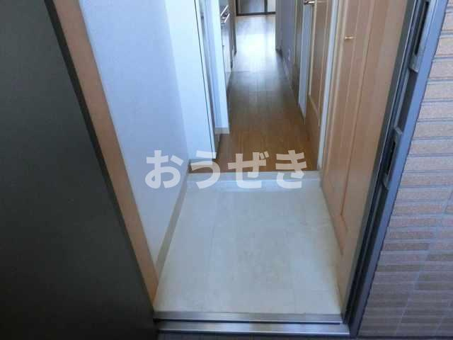 アヴァンティーク銀座２丁目　１１０４号室の玄関