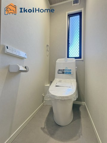 明石市魚住町金ケ崎　中古戸建のトイレ|【ホームページに現地動画掲載中】●年中無休：当日予約可●トイレが2か所あるので夜中も楽ちん。