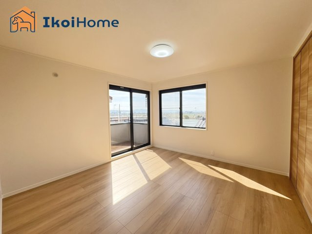 明石市魚住町金ケ崎　中古戸建の子供部屋|【ホームページに現地動画掲載中】●年中無休：当日予約可●注意。カーテン・カーテンレール付いていません