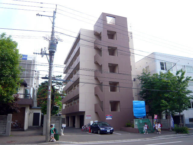 レオパレスさくら中央