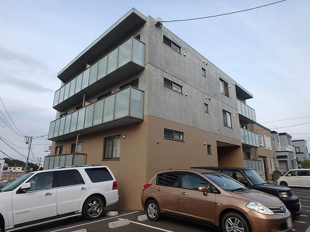 ガーデンハウス平岸