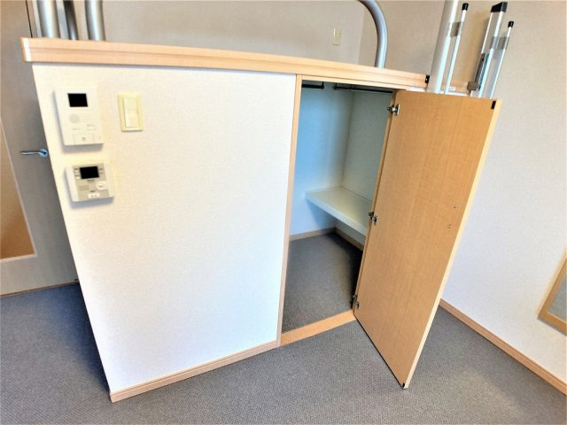 レオパレスエミールプラザの内装