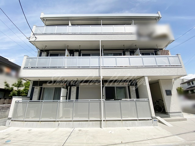 鎌倉市材木座３丁目の賃貸マンションの外観