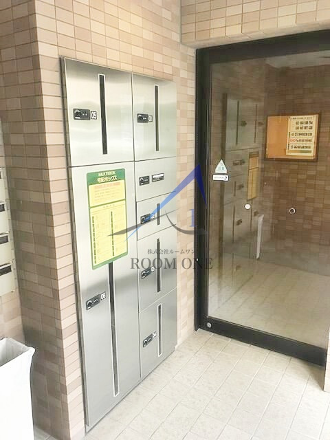 ＦＬＡＴＳ白金のエントランス|エントランスです。