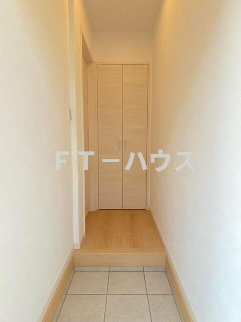 ＴＭテラスハウス本八幡の玄関