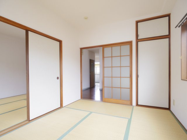 クレスト新秋津の内装