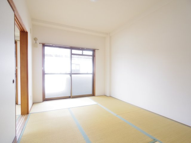 クレスト新秋津の内装