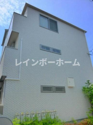 スコルピオーネの外観