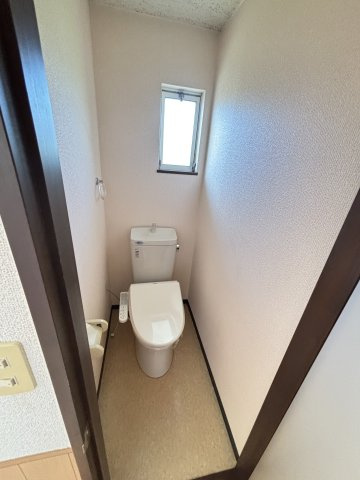 メゾンKAZUⅠのトイレ|コンパクトで使いやすいトイレです