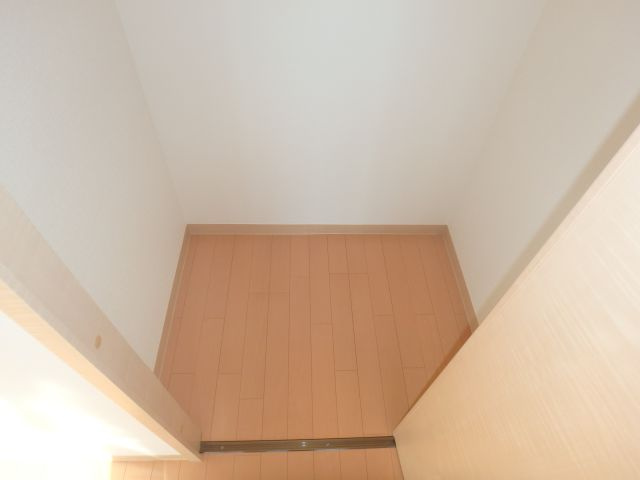 グレイスコート武蔵小杉の収納|他のお部屋の参考写真となります。