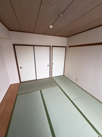 コスモビルの和室