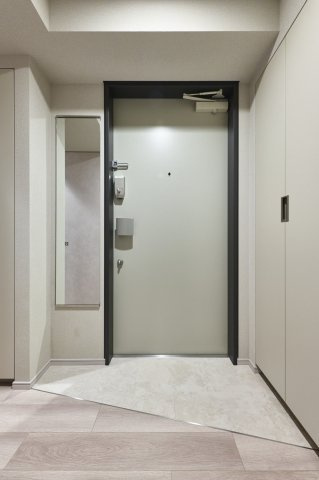プラウドフラット大井町の玄関|参考写真