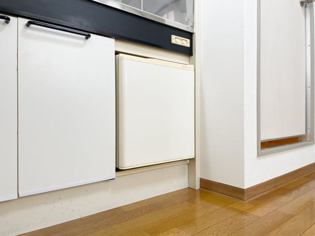 絹川ハイツのキッチン|キッチン下収納