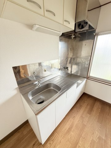 清水マンションのキッチン