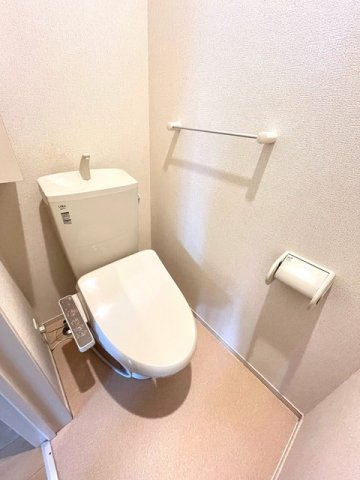 メゾンドペシェのトイレ|落ち着いたトイレです