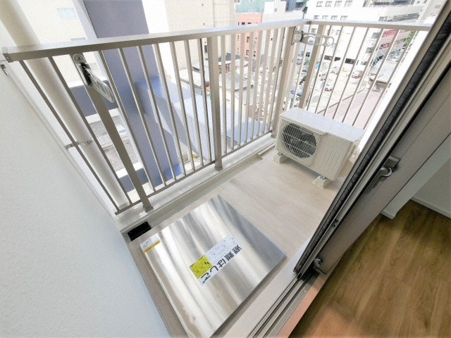 Y&Rino Residenceのバルコニー