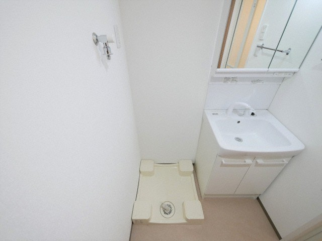 Y&Rino Residenceの洗面所