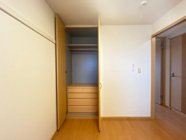 スカイパレスの収納|クローゼット