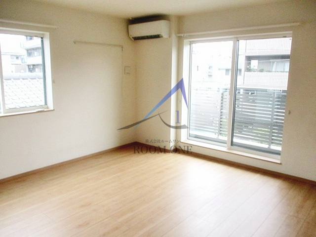 ソフィア梶が谷 の居間・リビング|洋室のお部屋です。