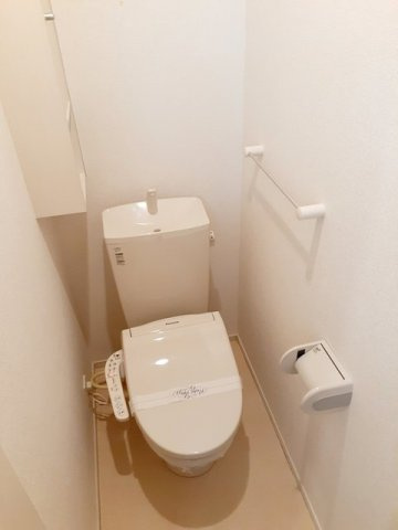 カーサベニーレＢのトイレ