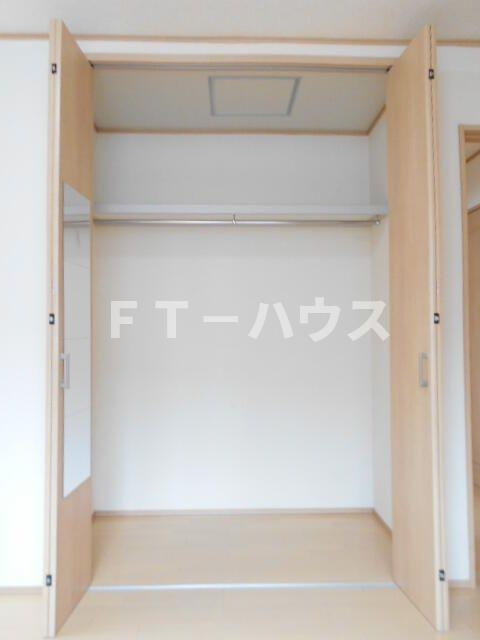 飯山満町戸建の収納