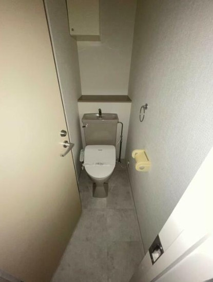 メゾンドール永塚のトイレ|別号室の参考写真です