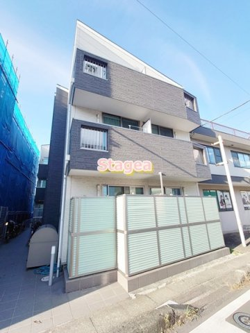クレアコート大宮の外観