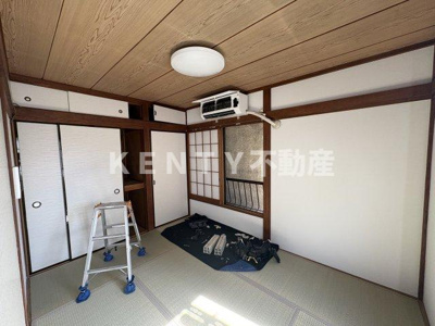 【寝室】 | 大森西5丁目戸建 | 和室がひろがる居住スペース