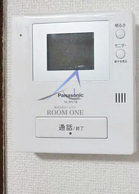 サンヒルズ向原のセキュリティ|モニター付きインターホンです。