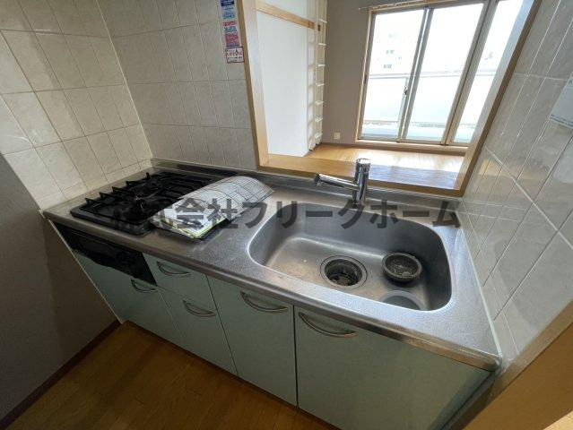 三鷹市上連雀６丁目の賃貸マンションのキッチン|他号室の写真になります。
