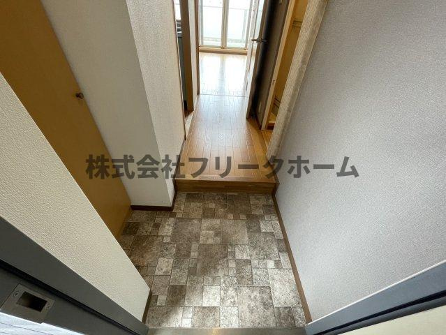 三鷹市上連雀６丁目の賃貸マンションの玄関|他号室の写真になります。