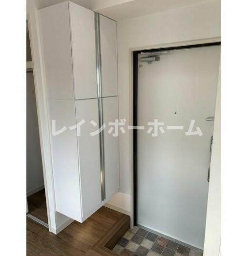 プランドール南小岩の玄関