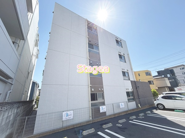 クレメント武蔵浦和の外観