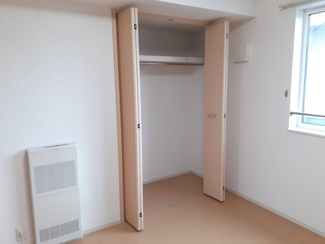 クレイトンの収納|専用の収納スペースです
