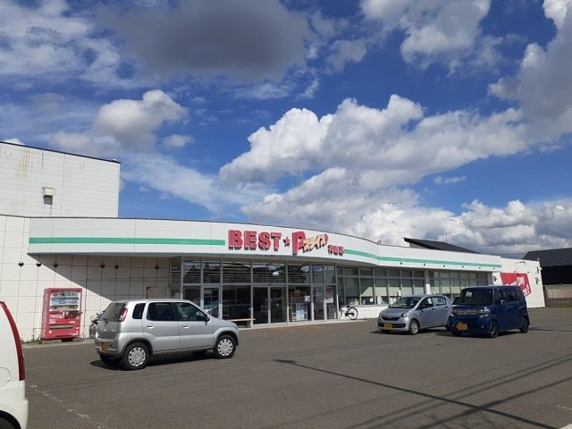 クレイトンの周辺|ベストプライス神居店まで750m