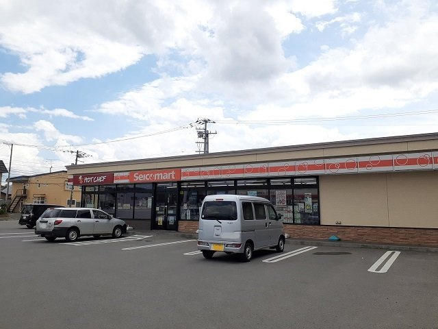 Ｍ’ｓハウスⅡの周辺|セイコーマート上富良野宮町店まで450m