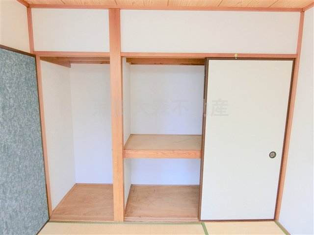 第25シンエイビルの収納|和室の収納　押入れ