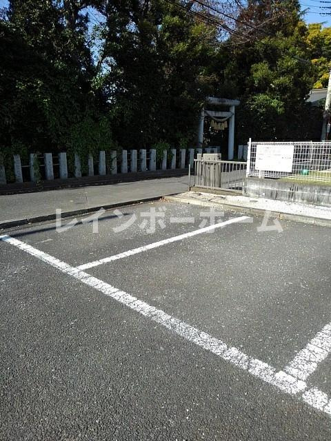 ルーラルスクェアの駐車場