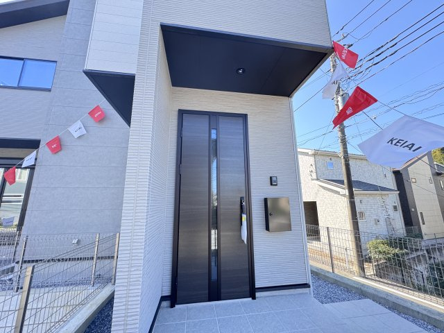 柏市柏新築戸建【高田小学校：7分】のエントランス|エントランス