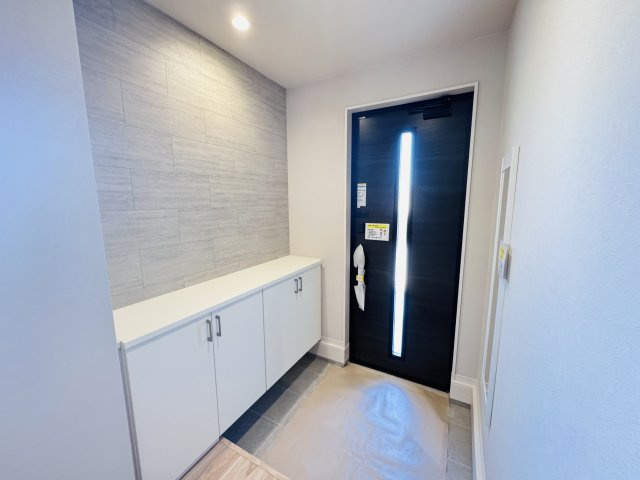 柏市柏新築戸建【高田小学校：7分】の玄関|玄関ホール・シューズボックス