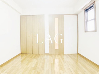 【居間・リビング】 | キバサンフラット | 洋室のお部屋です。