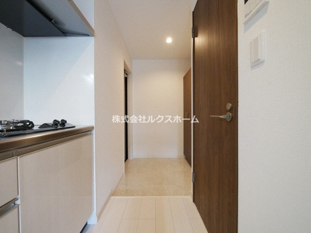 プルメリア東正雀の玄関