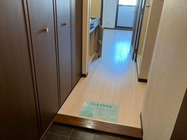 ライオンズプラザ本蓮沼の玄関