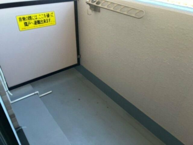 ライオンズプラザ本蓮沼のバルコニー